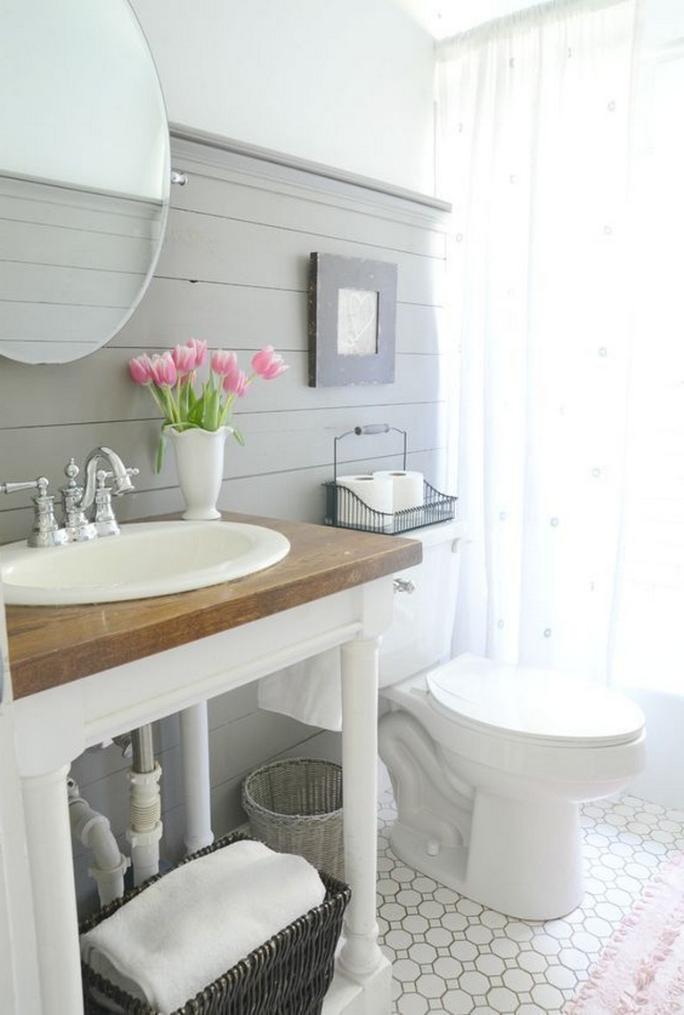 33+ STUNNING SMALL BATHROOM REMODEL IDEAS ON A BUDGET ...